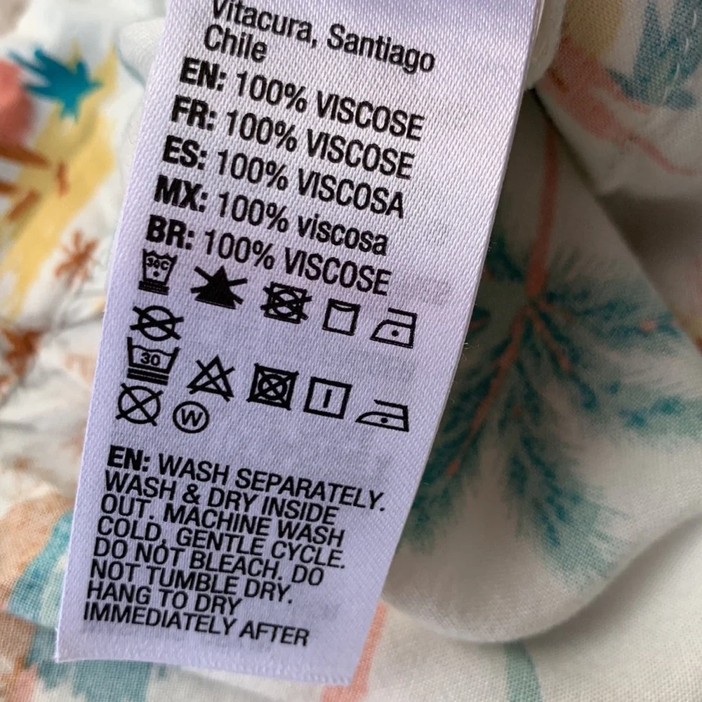ROXY| NWOT Tropical Print Shorts with Tie Waist